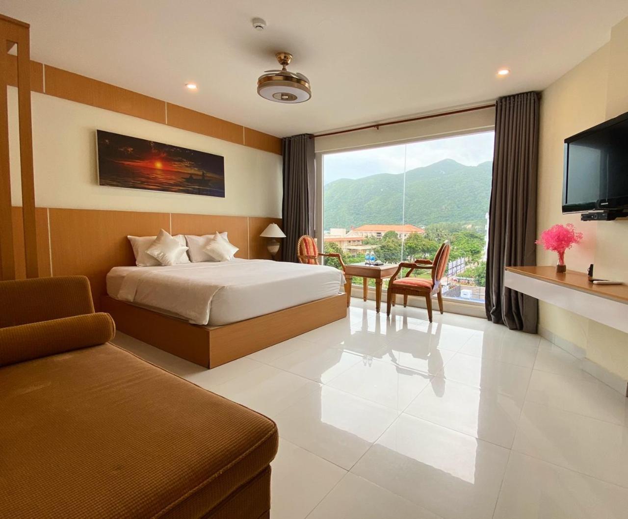 Conson Hotel Chi Khu Co Ong 外观 照片