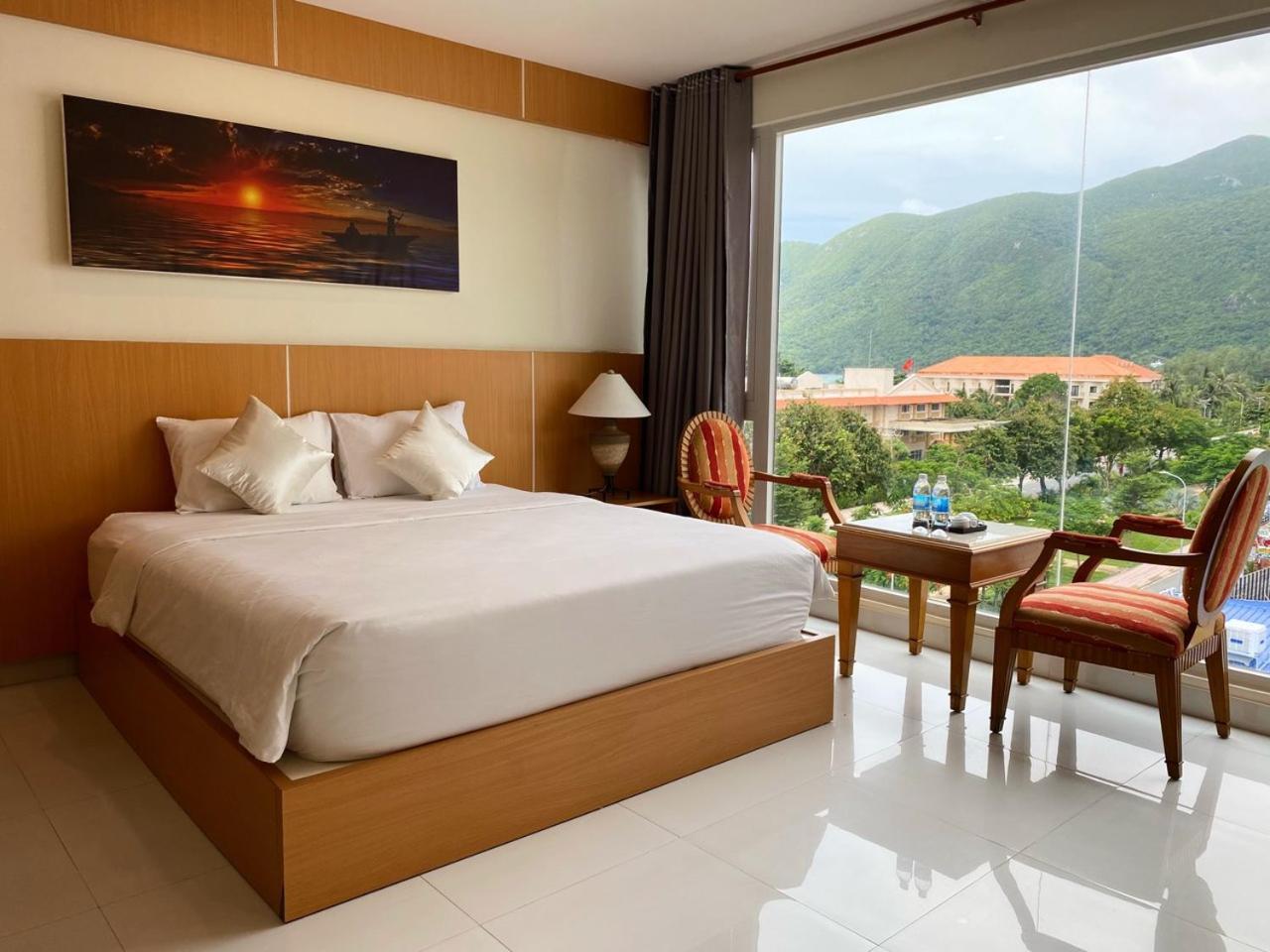 Conson Hotel Chi Khu Co Ong 外观 照片