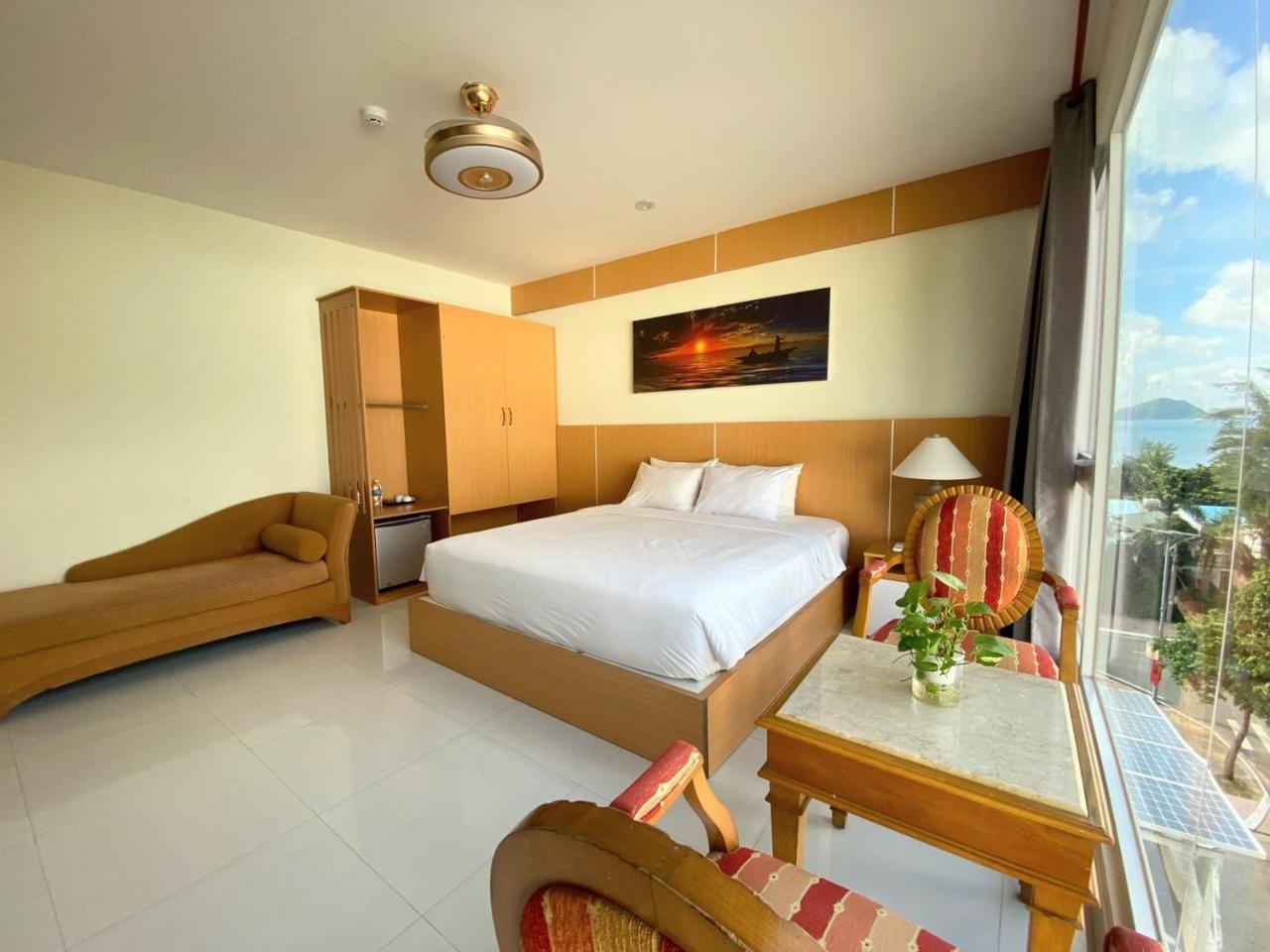 Conson Hotel Chi Khu Co Ong 外观 照片